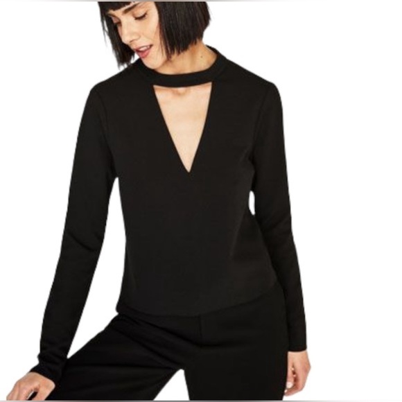 Zara Elegant Black Choker Cut Out Top Long Sleeve V-Neck Top NWT - Picture 1 of 13